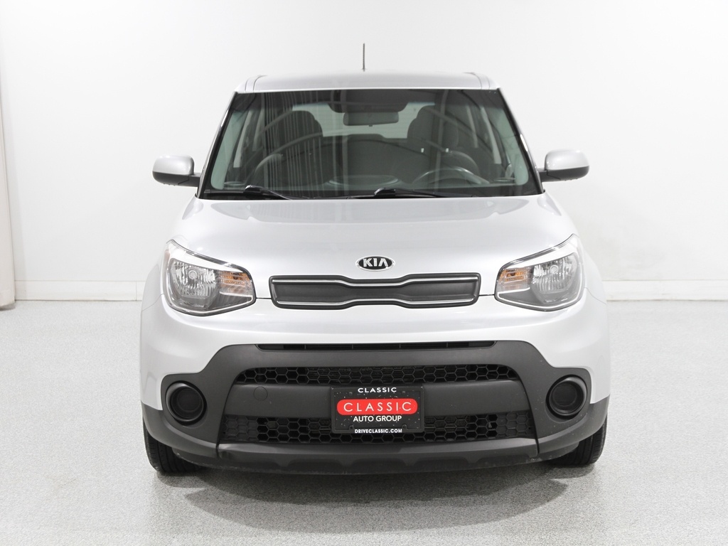 Used 2017 Kia Soul Base with VIN KNDJN2A23H7421716 for sale in Mentor, OH