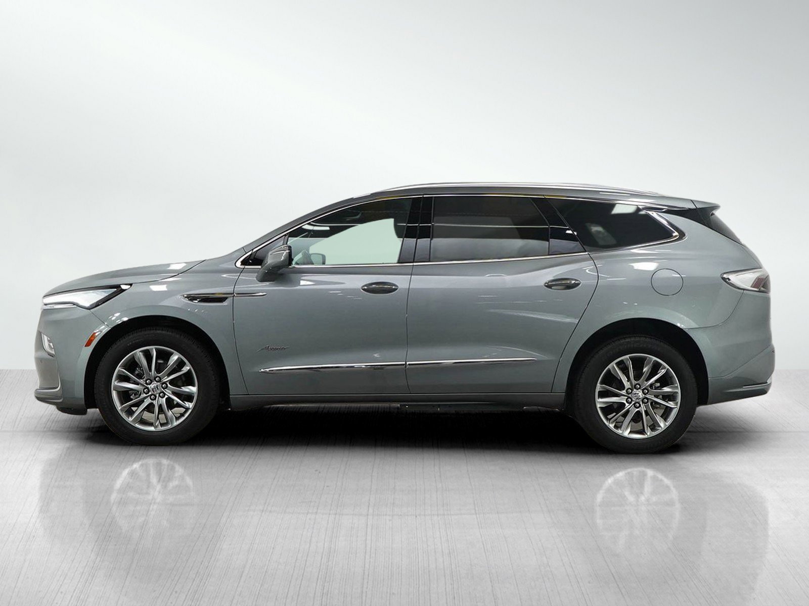 Used 2024 Buick Enclave Avenir with VIN 5GAEVCKW0RJ113935 for sale in Roseville, Minnesota