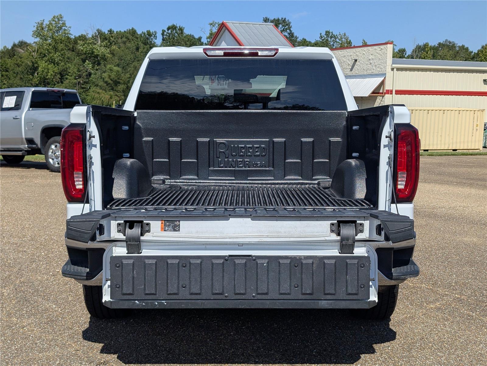 2024 Gmc Sierra 1500 SLT photo 5