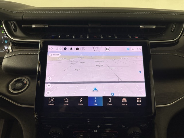 2022 Jeep Grand Cherokee Limited 4xe photo 5