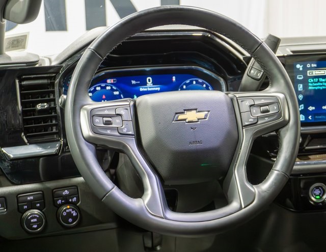 2024 Chevrolet Silverado 1500 LT photo 10