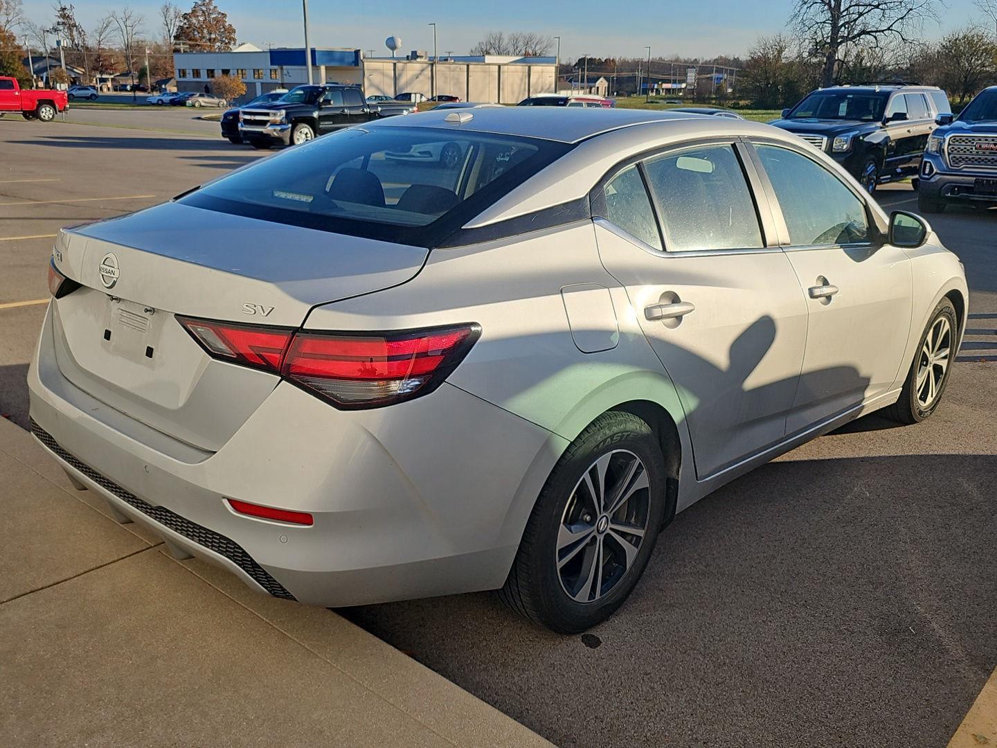 2023 Nissan Sentra SV photo 3