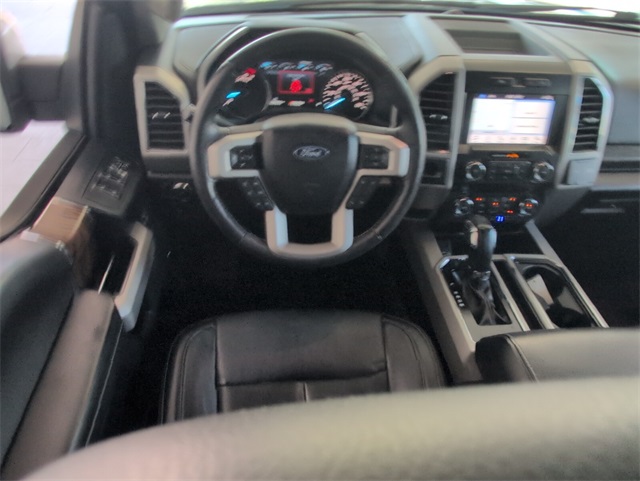 2019 Ford F-150 Lariat photo 10