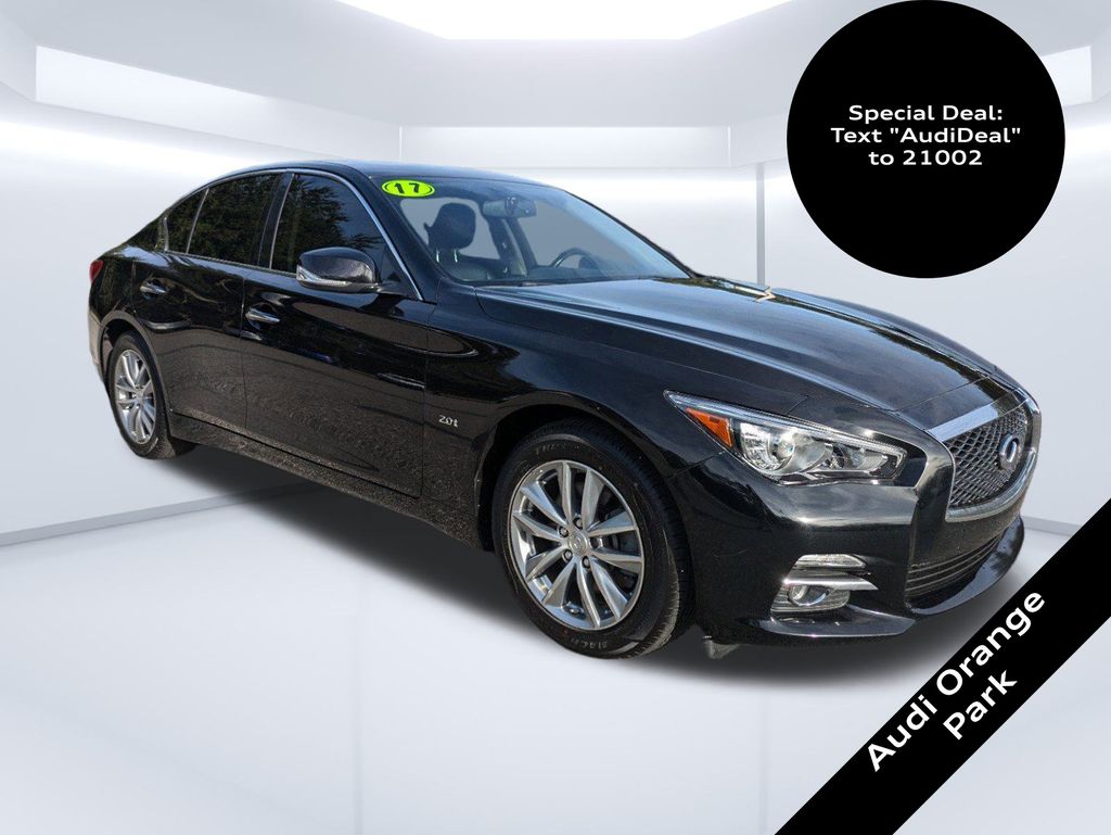 2017 INFINITI Q50 Premium