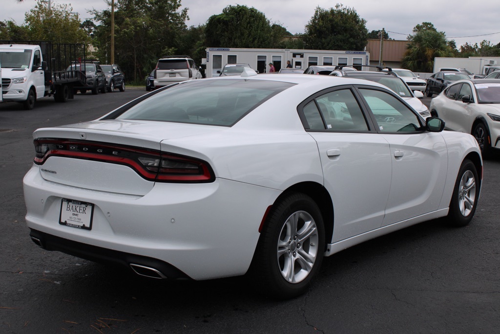 2023 Dodge Charger SXT photo 2