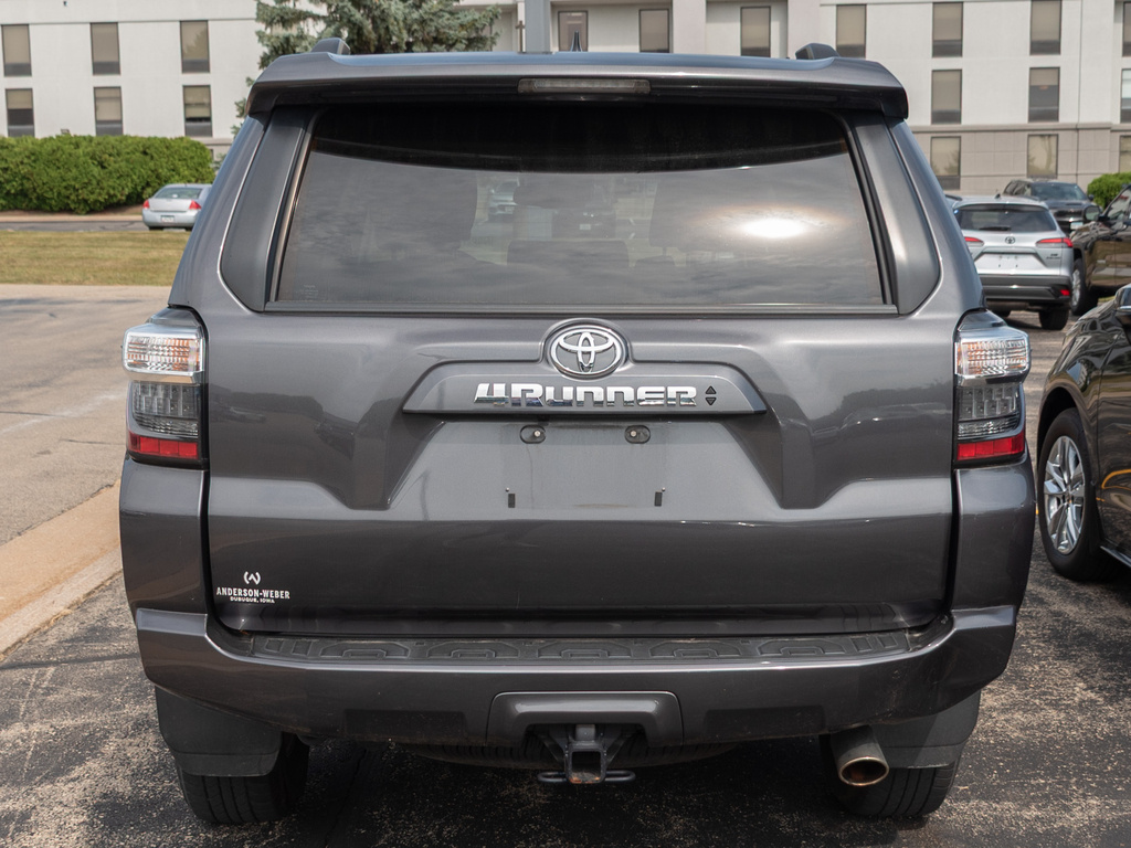 2022 Toyota 4Runner SR5 Premium photo 4