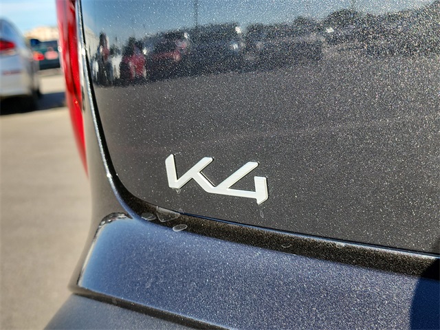 2025 Kia K4 LXS photo 4