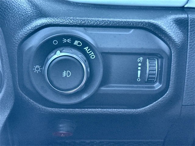 2023 Jeep Wrangler Sport S photo 31