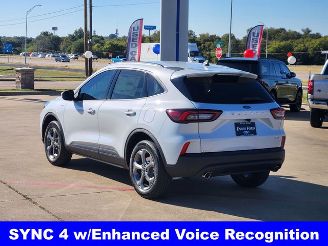 2026 Ford Escape Hybrid ST-Line Select photo 3
