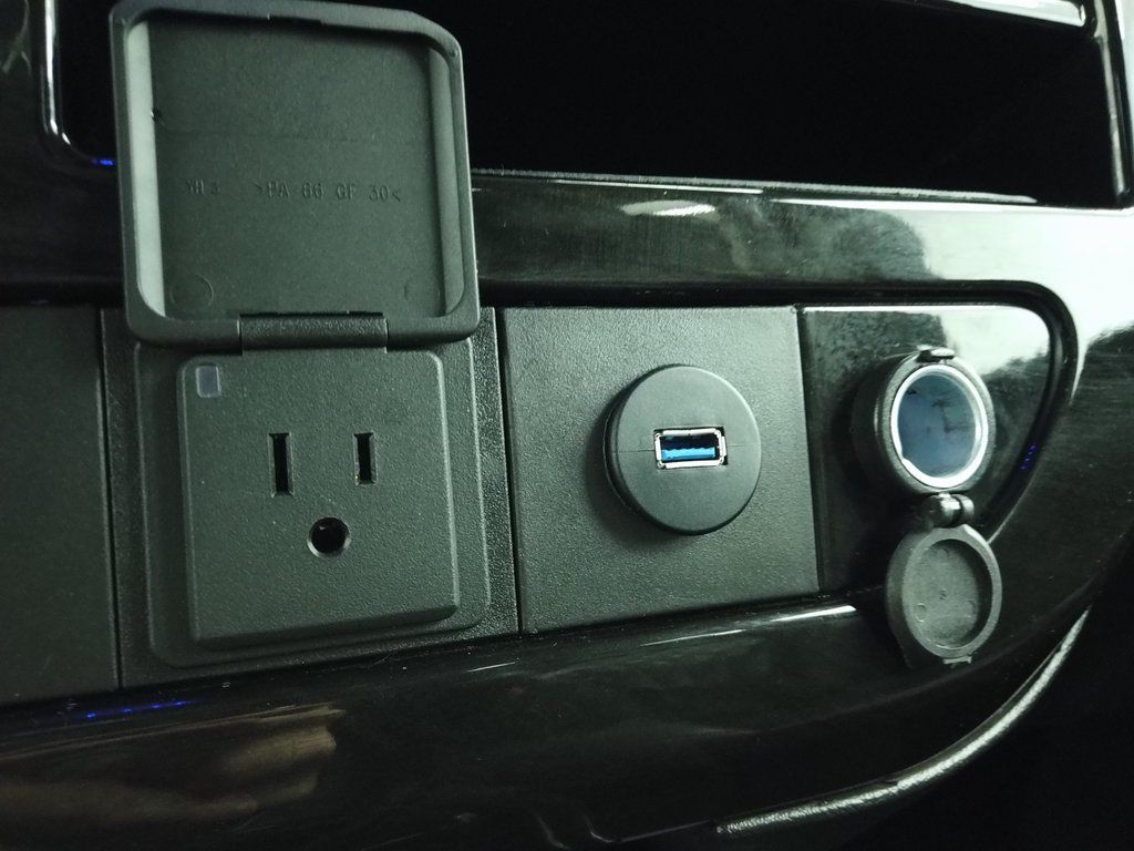 2023 Chevrolet Express photo 28