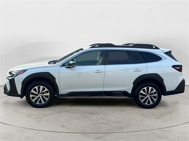 2025 Subaru Outback Premium photo 2