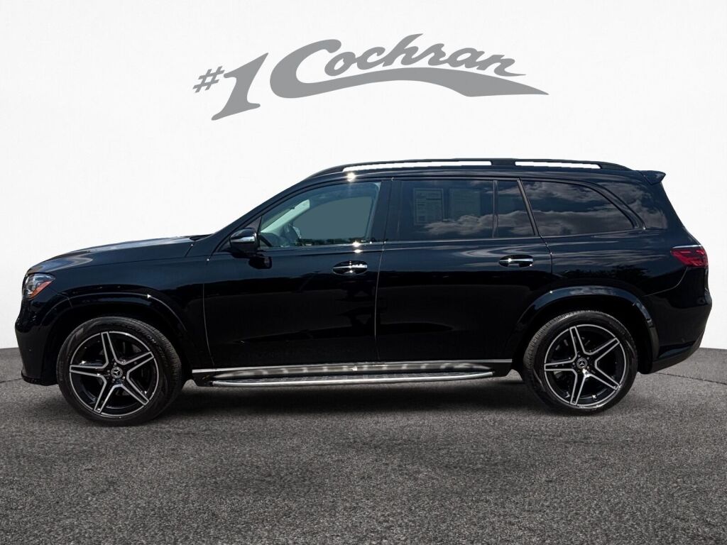 2024 Mercedes Benz GLS 450 4MATIC photo 4