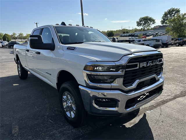 2025 Ram 2500 Big Horn photo 4