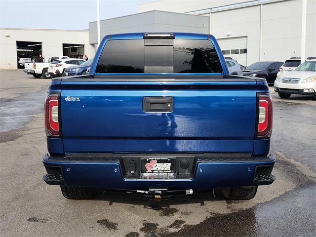 2017 Gmc Sierra 1500 SLT photo 3