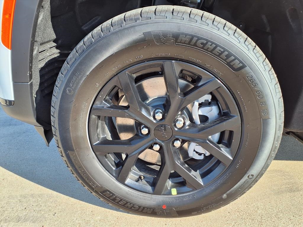 2025 Jeep Grand Cherokee Altitude X photo 8