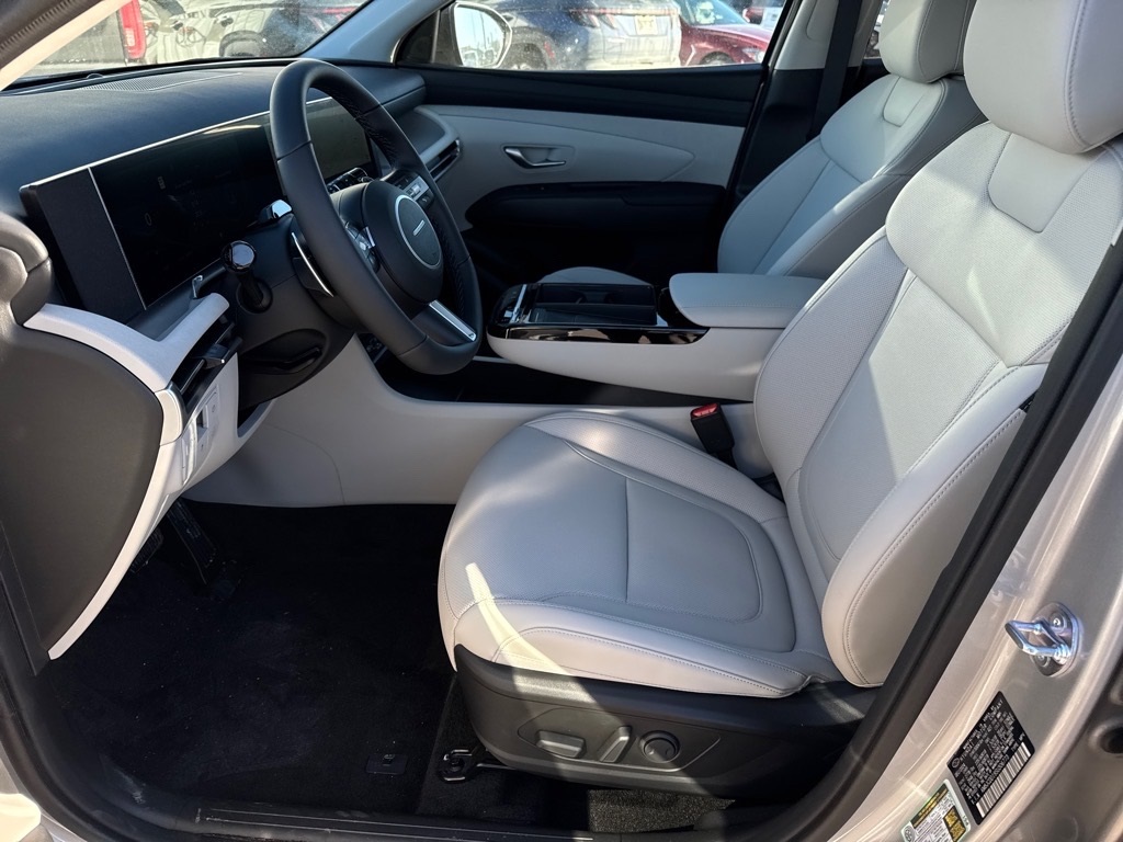 2025 Hyundai Tucson Hybrid SEL Convenience photo 6
