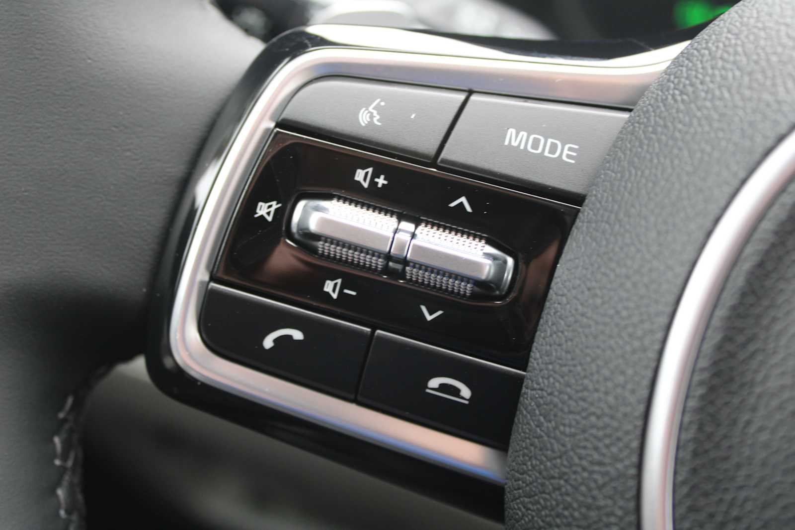 2025 Kia Sorento Hybrid EX photo 23