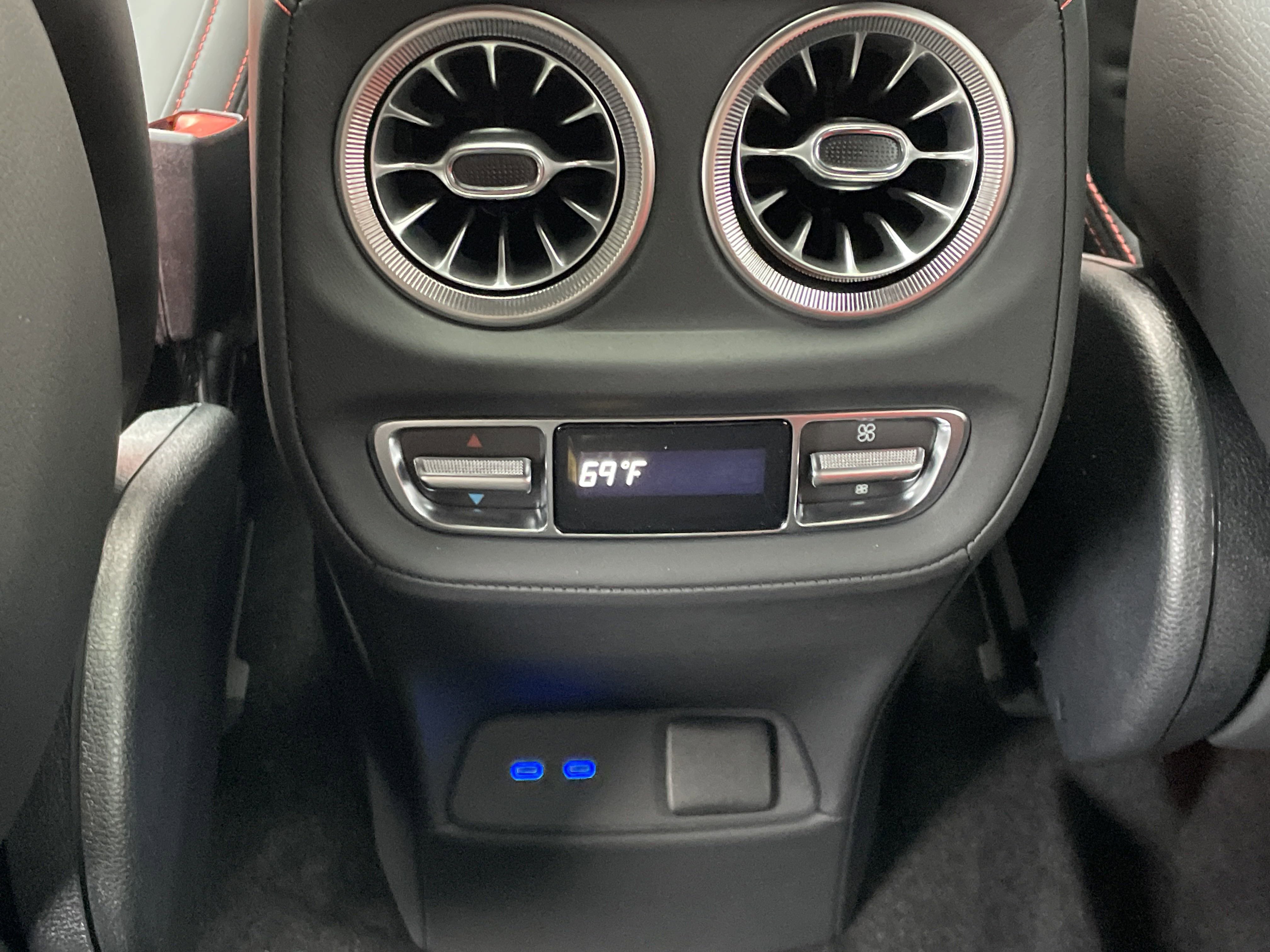 2025 Mercedes Benz G AMG 63 photo 21
