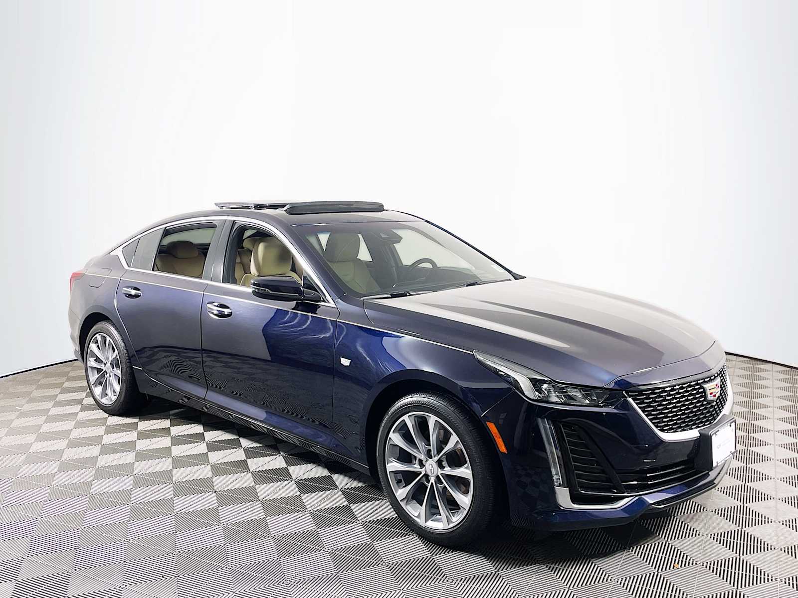 2020 Cadillac CT5 Premium Luxury photo 3