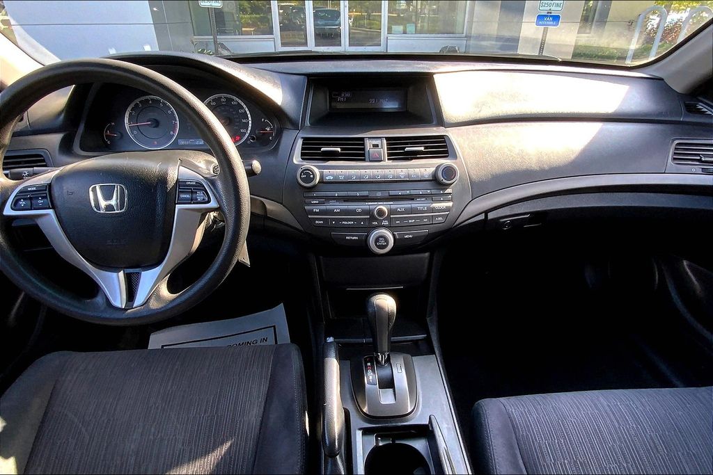 2012 Honda Accord LX photo 15