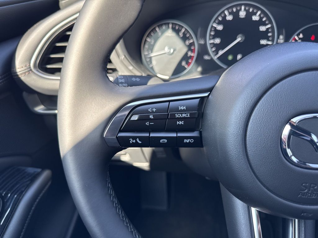 2025 Mazda Mazda3 Hatchback 2.5 Select Sport photo 24