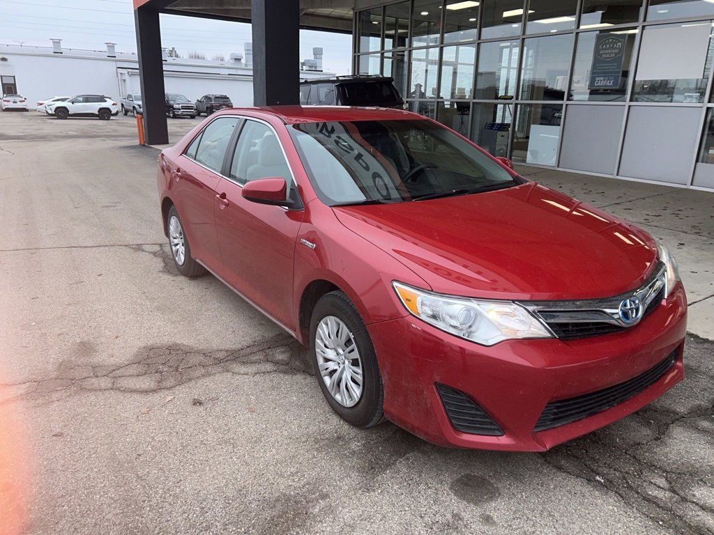 2014 Toyota Camry LE Hybrid's photo