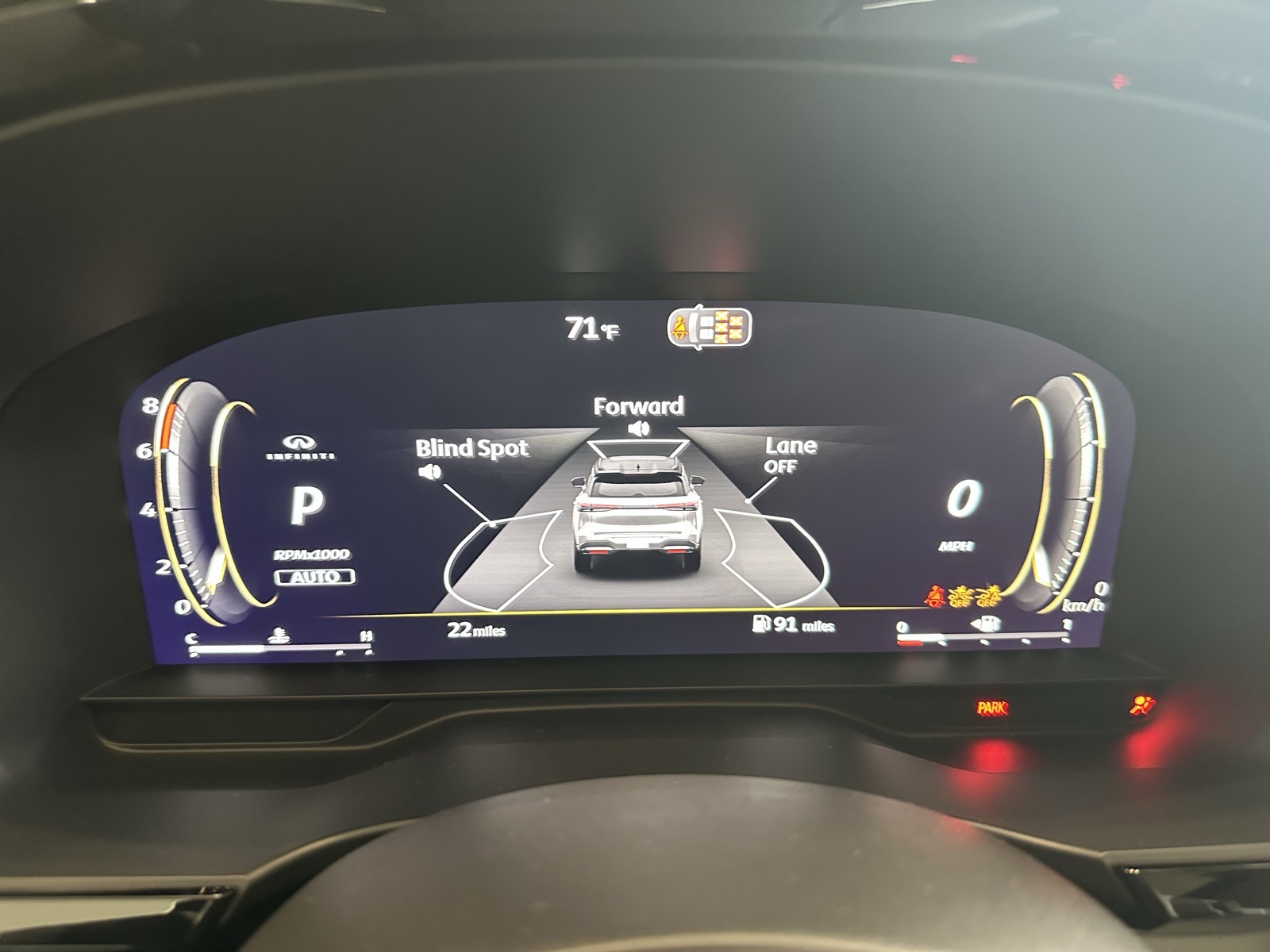2026 Infiniti QX60 Luxe photo 18