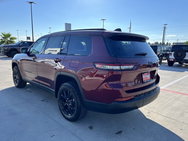 2025 Jeep Grand Cherokee Altitude X photo 3