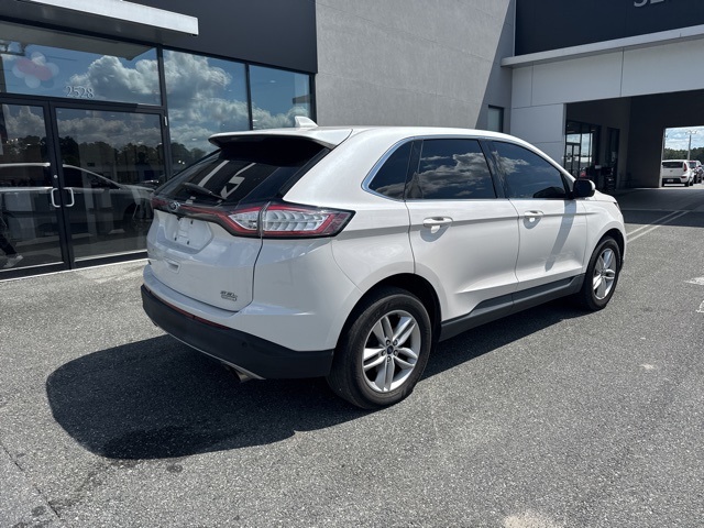 2017 Ford Edge SEL photo 2