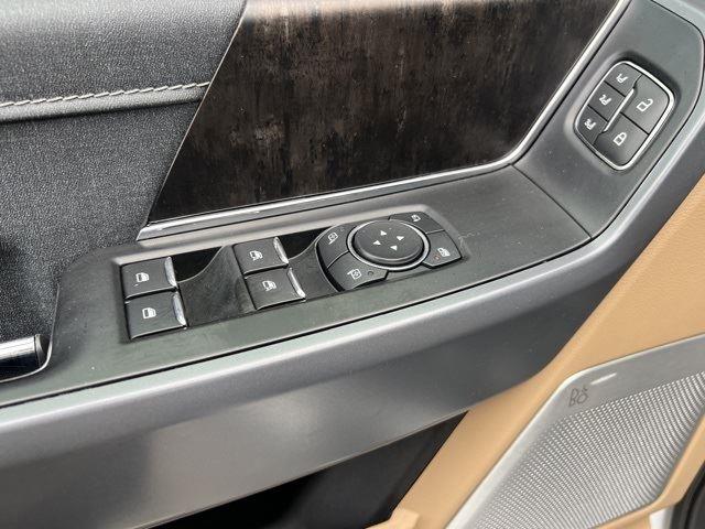 2022 Ford F-150 Lariat photo 10