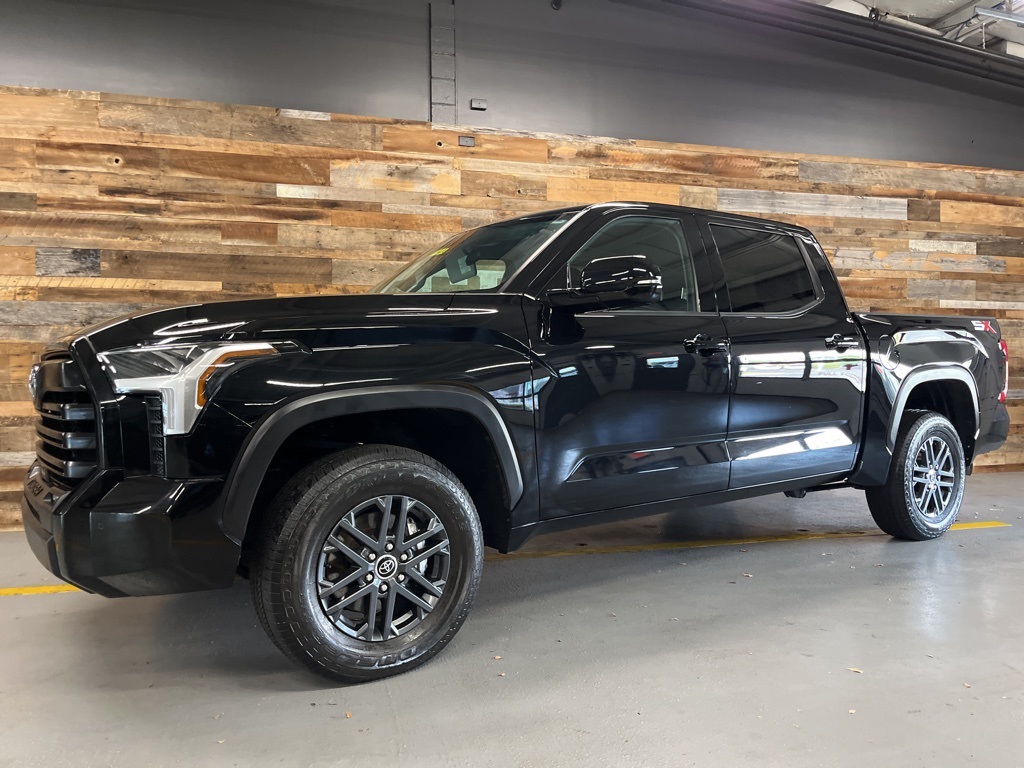 2023 Toyota Tundra SR5 photo 6