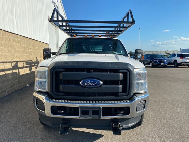 2015 Ford F-350 XL photo 3