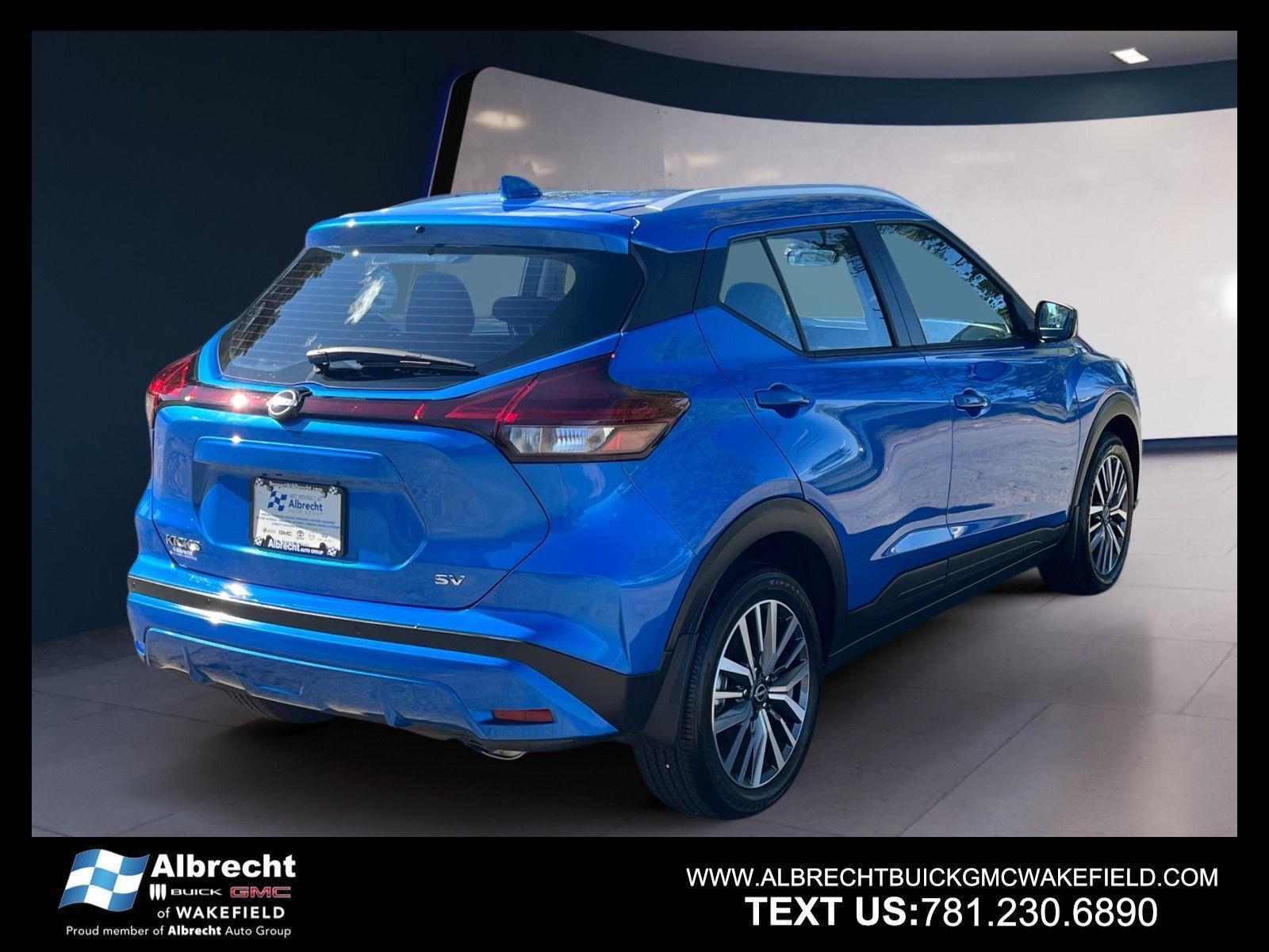 2024 Nissan Kicks SV photo 2