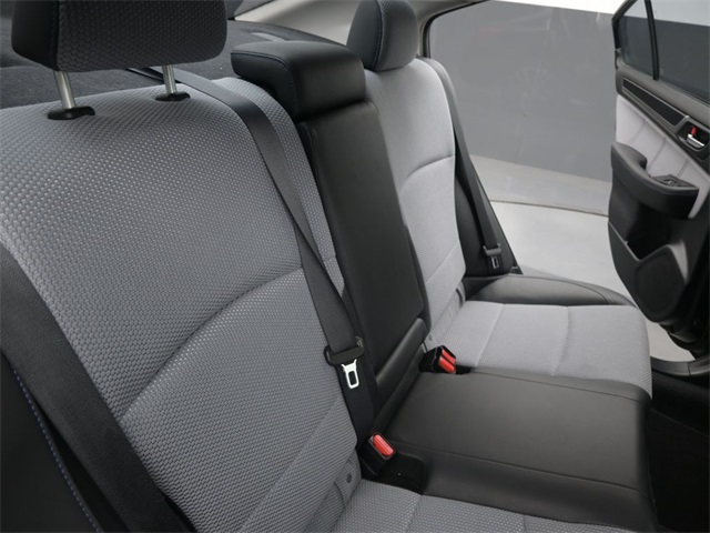 2017 Subaru Legacy 2.5i photo 21
