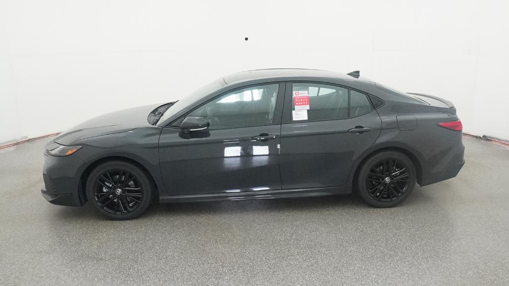 2026 Toyota Camry SE photo 9