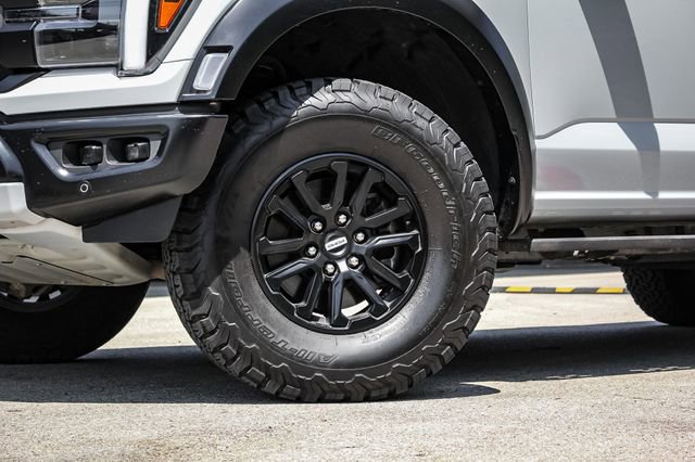 2024 Ford F-150 Raptor photo 3