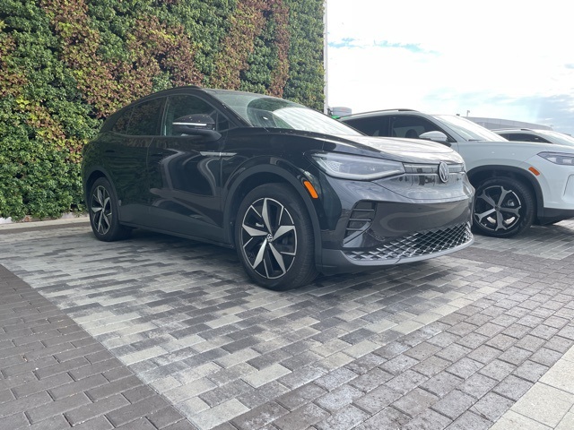 2023 Volkswagen ID.4 S's photo