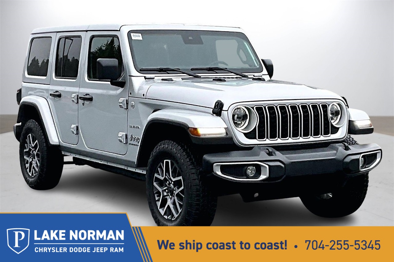 2024 Jeep Wrangler Sahara's photo