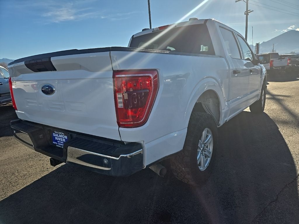 2022 Ford F-150 XLT photo 3