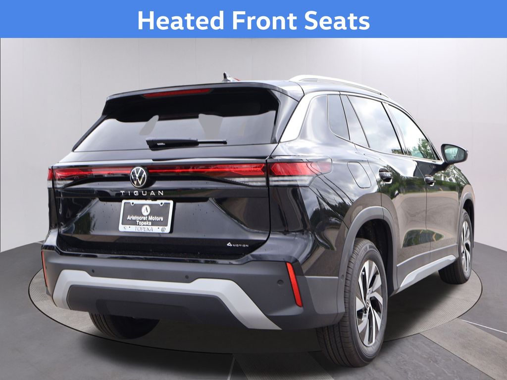 2025 Volkswagen Tiguan S photo 3