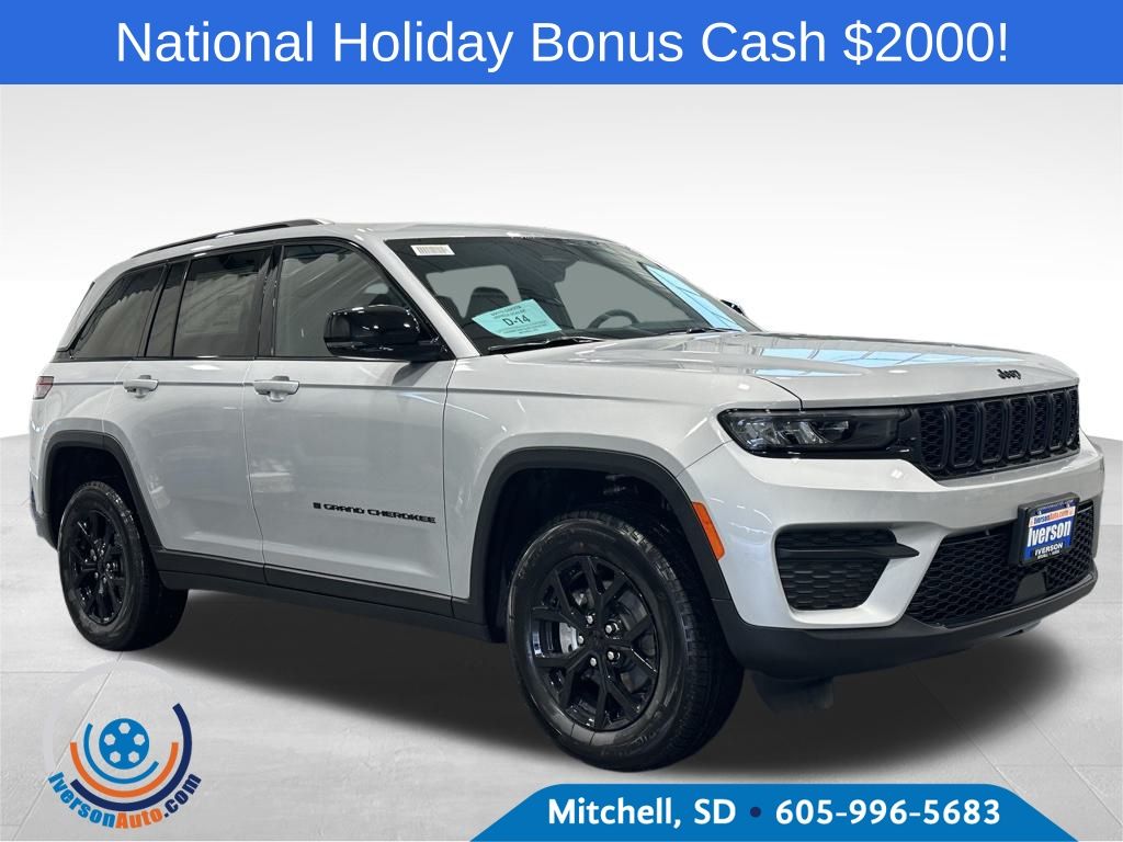 2025 Jeep Grand Cherokee Altitude's photo