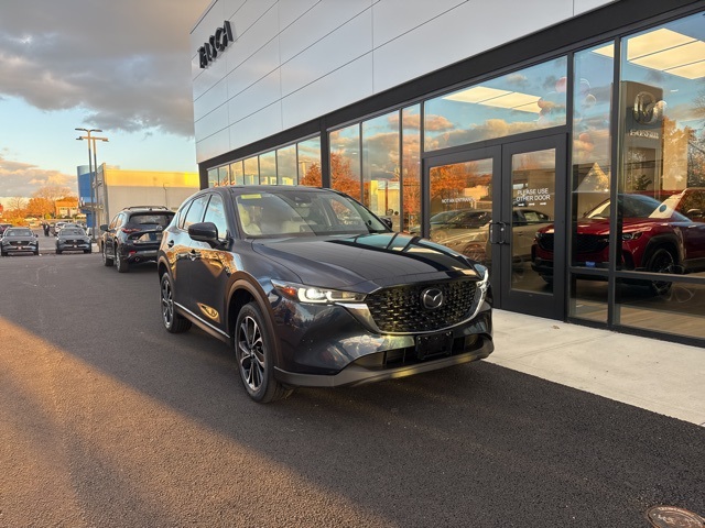 2023 Mazda CX-5 S Premium Plus package