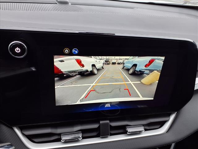 2026 Chevrolet Equinox LT photo 4