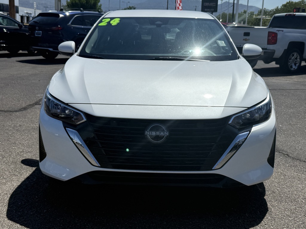 2024 Nissan Sentra SV photo 3