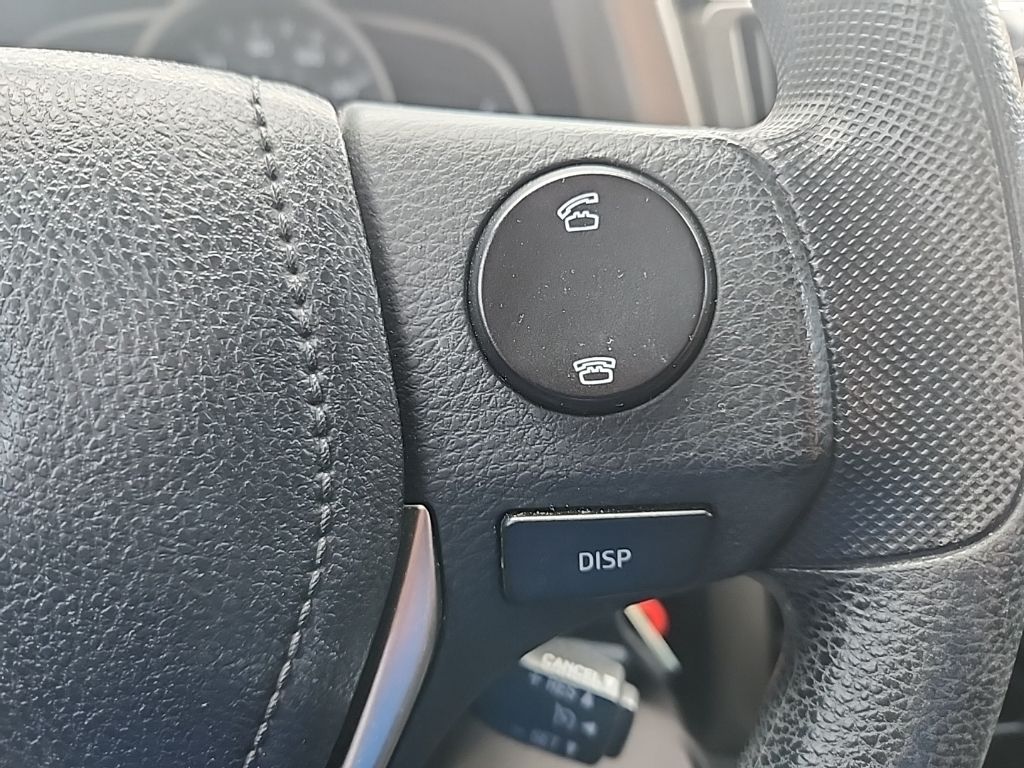2013 Toyota RAV4 XLE photo 14