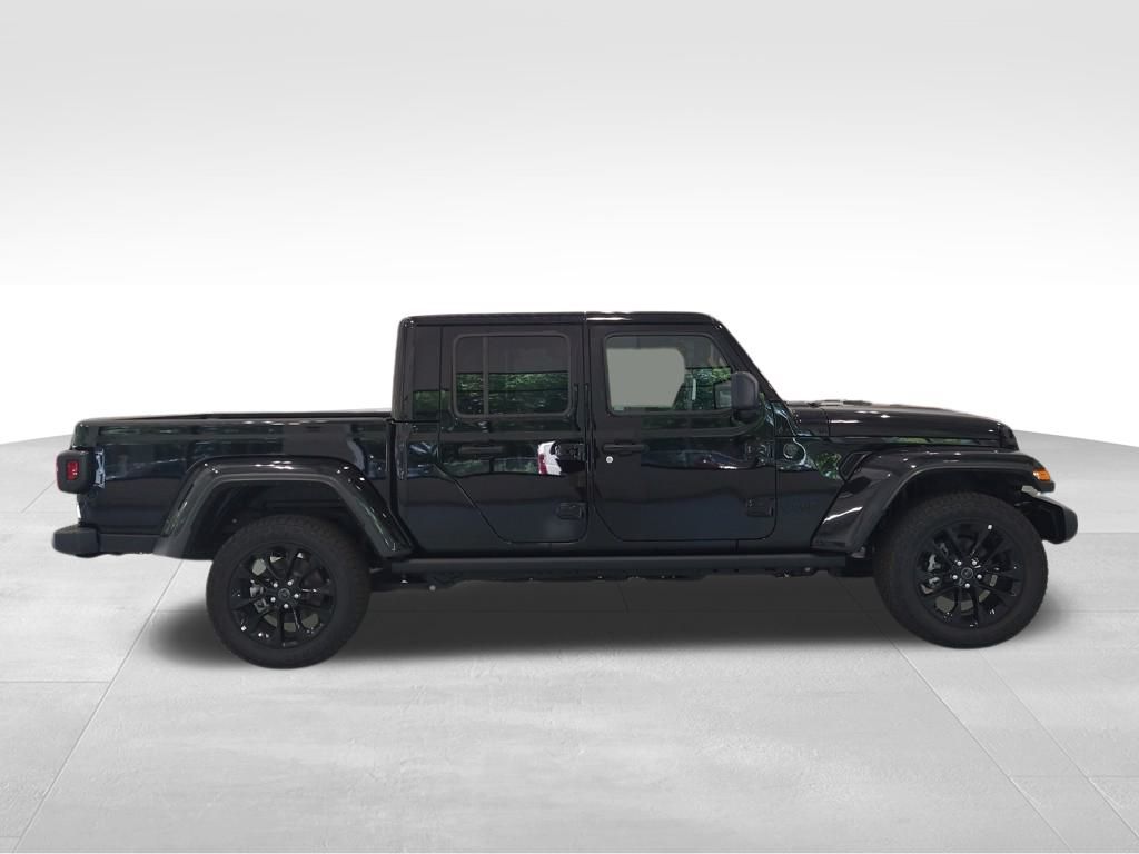 2024 Jeep Gladiator Sport photo 2