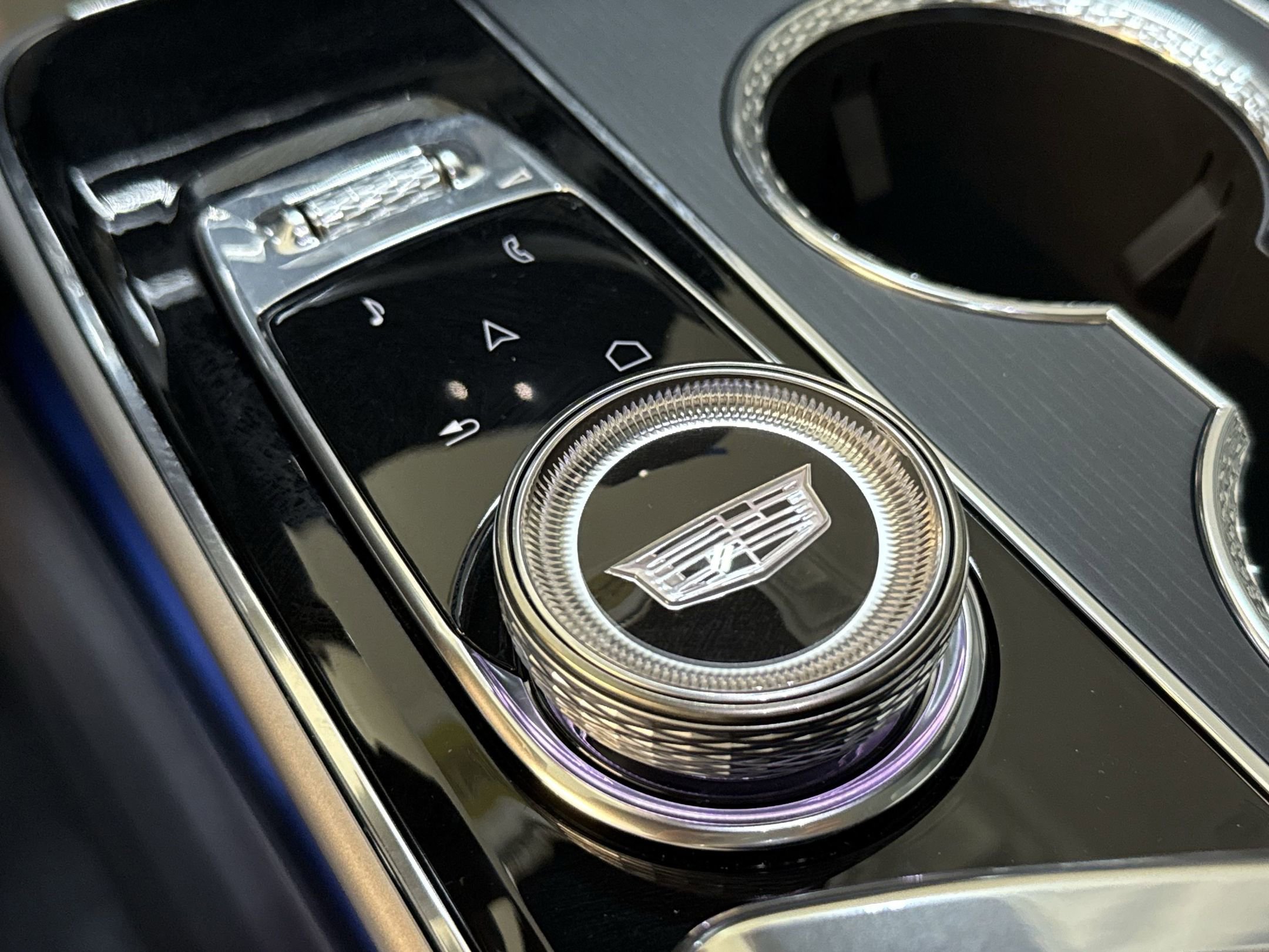 2025 Cadillac Lyriq Sport photo 31