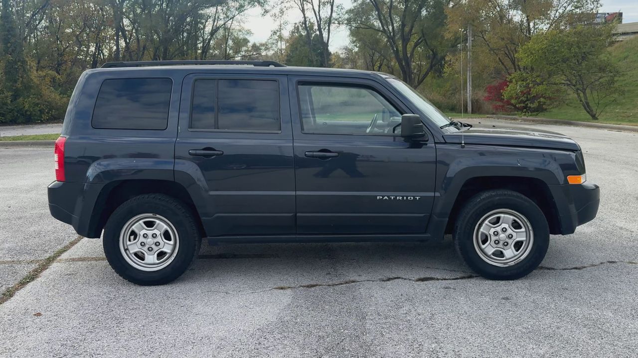 2014 Jeep Patriot Sport photo 4