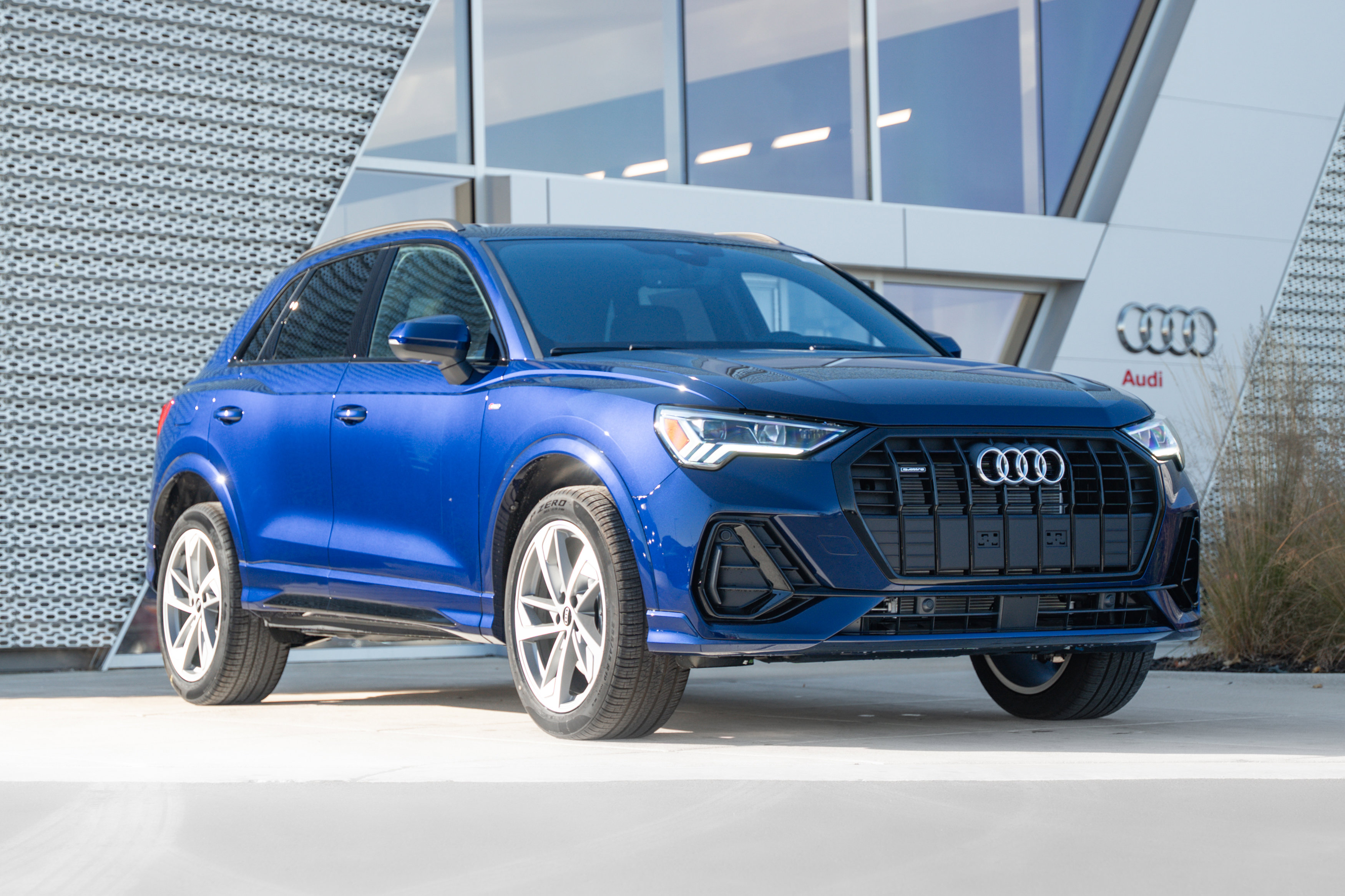 2025 Audi Q3 S Line Premium's photo
