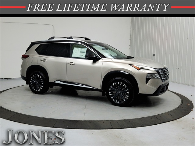 2026 Nissan Rogue Platinum's photo